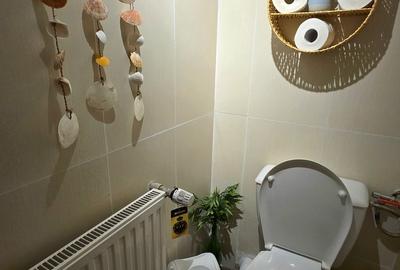 Apartament cu 2 camere decomandat în Mangalia