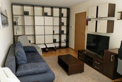 Apartament cu 3 camere decomandat, mobilat în Complex Studențesc