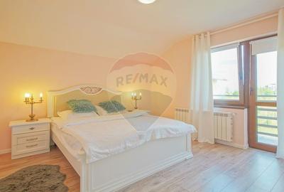 Casă cu 4 camere cu Teren 534 Mp în IAR