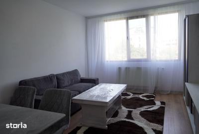 Apartament cu 3 camere în Drumul Taberei