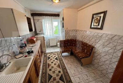 Apartament cu 2 camere decomandat, mobilat în Micro 12 - 7
