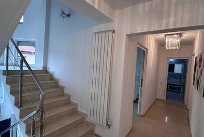 Duplex cu 5 camere cu Teren 277 Mp în Central - 39