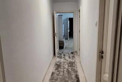 Apartament cu 3 camere decomandat în Titan - 8