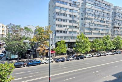 Apartament cu 3 camere decomandat în Dorobanți