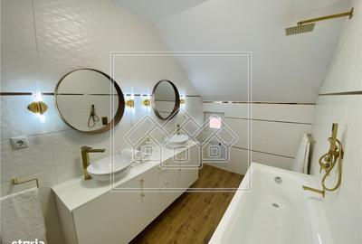 Casă cu 4 camere cu Teren 286 Mp în Central