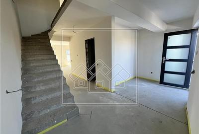 Casă individuală cu 4 camere cu Teren 600 Mp în Țiglari - 14