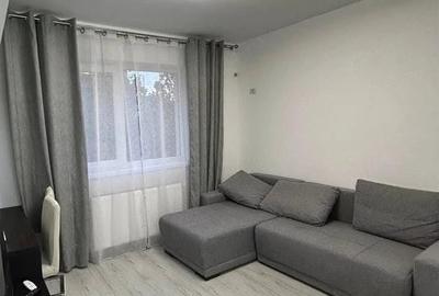 Garsonieră decomandată în Gorjului