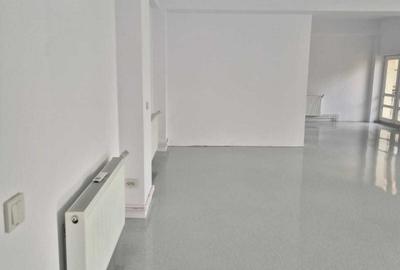 Spațiu comercial, de 280 mp, în Central - 1