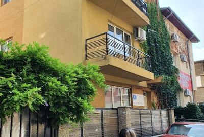 Spațiu comercial, de 220 mp, în Vitan