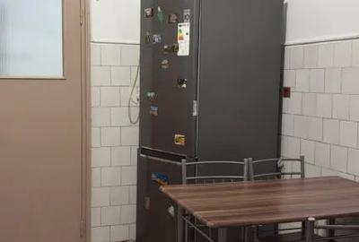 Apartament cu 3 camere decomandat în Dorobanți