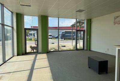 Spațiu comercial, de 280 mp, în Afumați