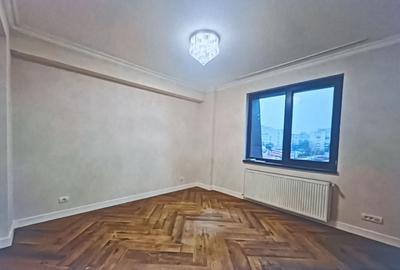 Apartament cu 3 camere decomandat în Turda - 5