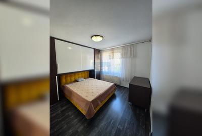 Apartament cu 2 camere decomandat în Independenței