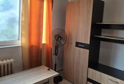 Apartament cu 3 camere în Copou