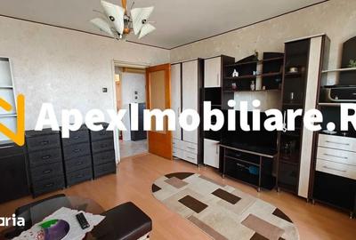 Apartament cu 2 camere decomandat în Titan
