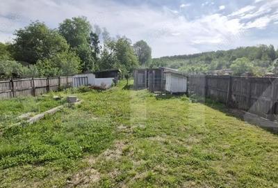 Casă cu Teren 1150 Mp în Central - 2