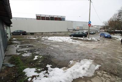 Spațiu comercial, de 17 mp, în Central - 3