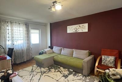 Apartament cu 3 camere decomandat în Cetate - 2