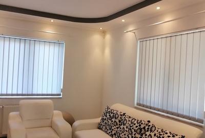 Casă cu 6 camere cu Teren 2255 Mp în Cenad - 2