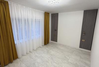 Apartament cu 2 camere semidecomandat în Central - 1