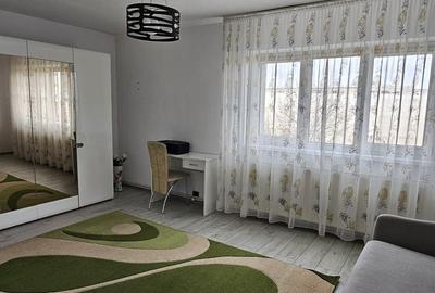 Apartament cu 2 camere decomandat în Dosu Bricii - 2