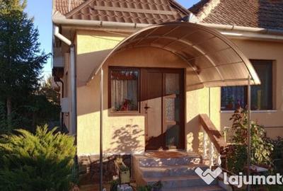 Casă cu 4 camere cu Teren 1215 Mp în Crăciunelu de Jos - 2