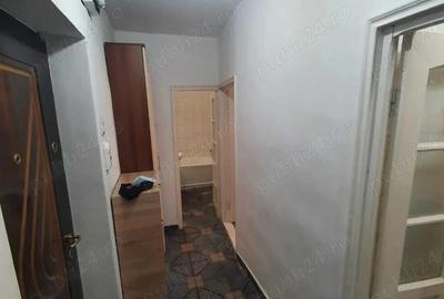 1 Camera Gara - Pasaj Octav Bancila - 4