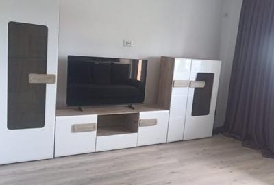 Apartament decomandat în Berceni