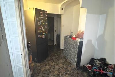 Apartament cu 2 camere decomandat în George Enescu - 3