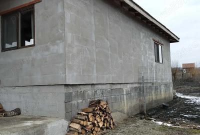 Casă cu 3 camere în Central - 8