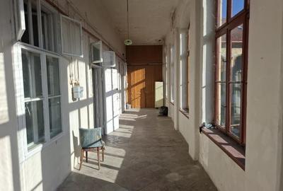 Vand apartament 3 camere Horia - 1