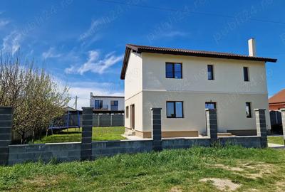 Casa individuala direct de la proprietar 5 camere Mosnita Noua