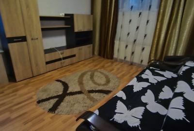 Garsonieră decomandată în Metalurgiei