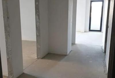 Vanzare apartament 3 camere locatie de exceptie Plopilor zona Parcul Rozelor, Cl - 3