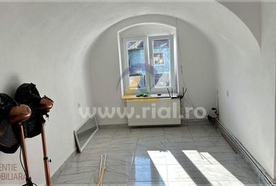 Spațiu comercial, de 122 mp, în Ultracentral - 4