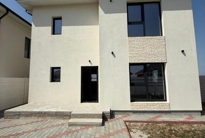 Casa individuala cu 4 camere. An 2025. Comision 0 - 2