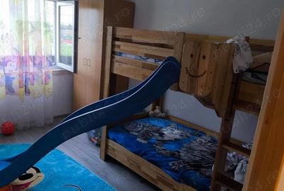 Apartament cu 4 camere în Central