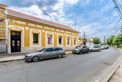 Casă individuală cu 3 camere în Central