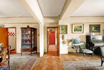 Apartament clasic si spatios, situat in centrul istoric al orasului - 3