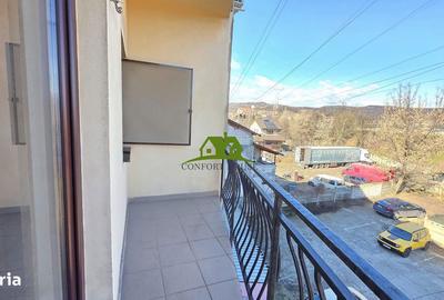 Apartament cu 3 camere decomandat în Republicii - 2
