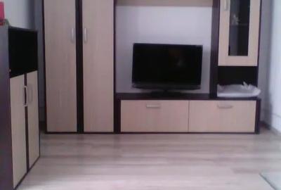 Apartament cu 3 camere decomandat în Central - 3