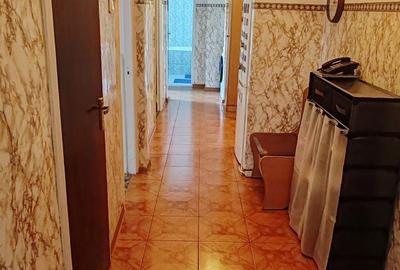 Apartament cu 3 camere decomandat în Tineretului - 4