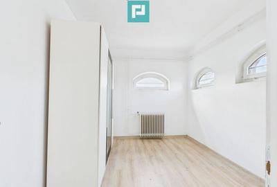 Casa cu 3 camere pentru investi?ii in Battonya - 3