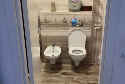 Bloc nou- 3 camere decomandate, mobilat, utilat - 10