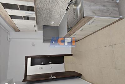 Apartament cu 2 camere în Apărătorii Patriei - 12