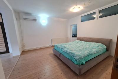 Casă individuală cu 5 camere cu Canalizare în Central - 10