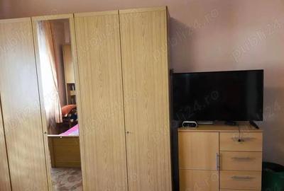 Casă cu 3 camere cu Teren 1439 Mp în Central - 1