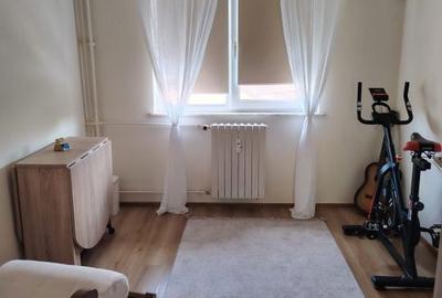 Apartament cu 4 camere decomandat în Calea București - 5