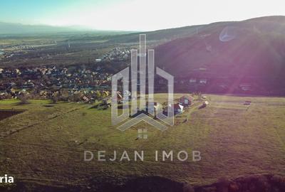 Teren de 1500 mp, în Central - 2