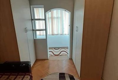 Apartament cu 3 camere semidecomandat în Alexandru cel Bun - 3